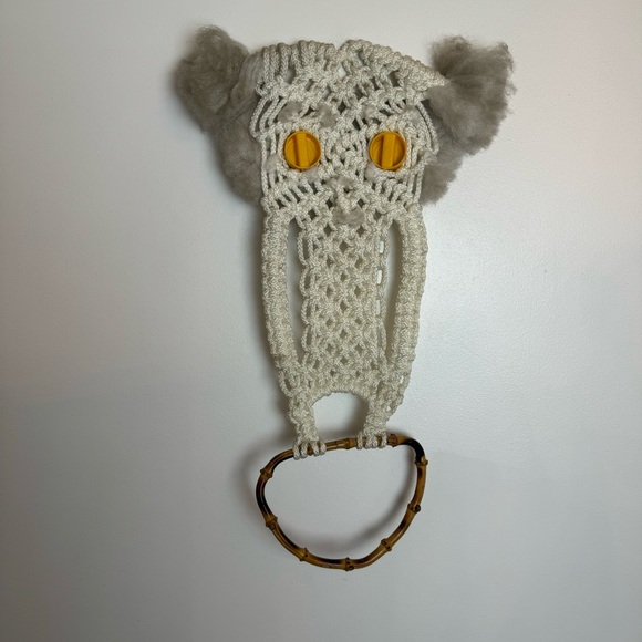 VINTAGE Macrame Owl Wall Hanging - Picture 2 of 2